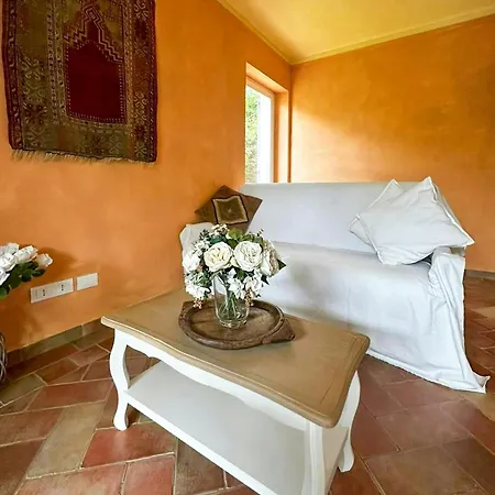 Tuscan With Sea View And Jacuzzi Fosdinovo