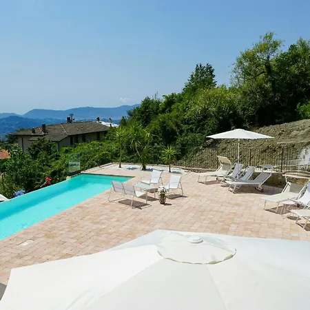 Дом отдыха Tuscan With Sea View And Jacuzzi Фоздиново